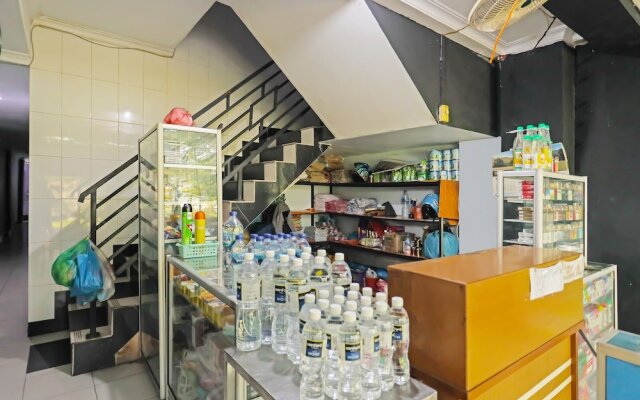 SPOT ON 92092 Wisma Nilam Sari Syariah