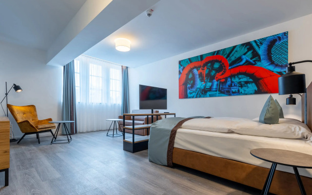 Trip Inn Living & Suites