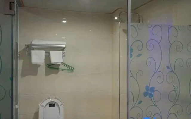 Xinguangda Hotel – Bathroom – Guilin