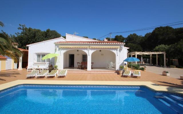 Albertina - private pool villa, free Wifi, in Benissa