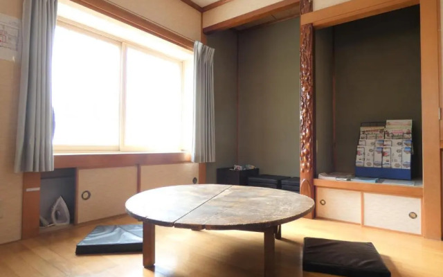 The House Chitose Station 1