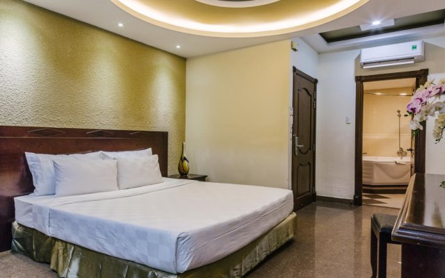 Nicecy Hotel - Bui Thi Xuan Street