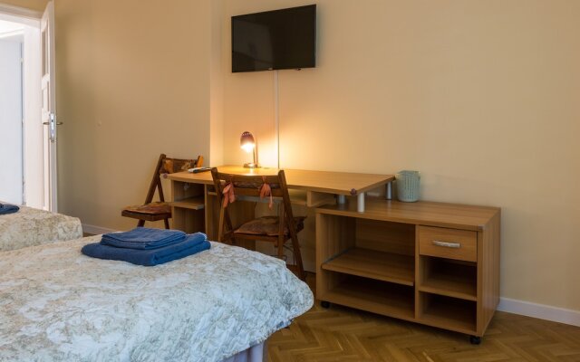 Bright and Cozy 2BD. Flat in Plovdiv City Centre
