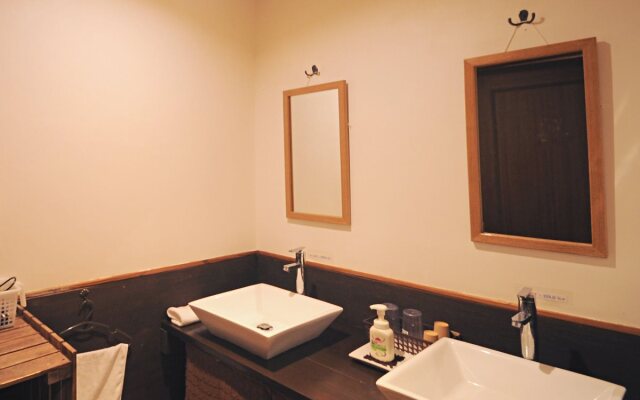Hibiscus Inn Nakijin