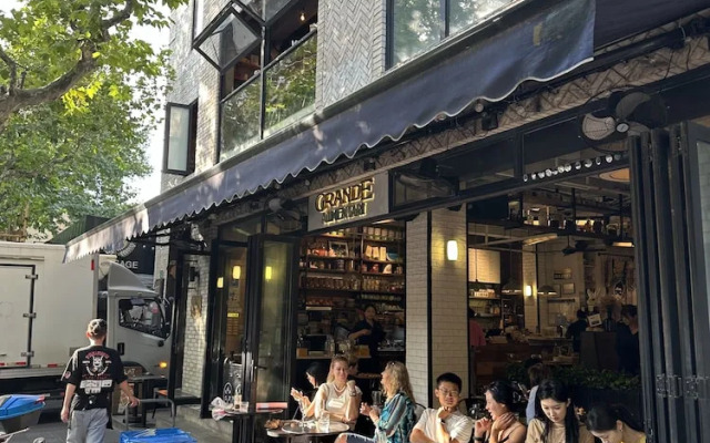 Shanghai Hills& Art Suite 17