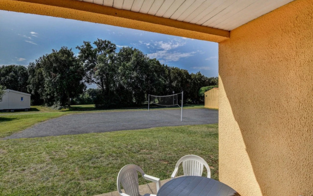 Gite in a Holiday Park With Pool