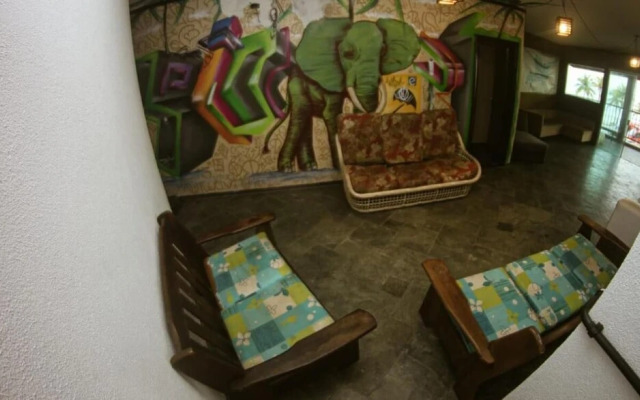 Curvão Surf House - Hostel