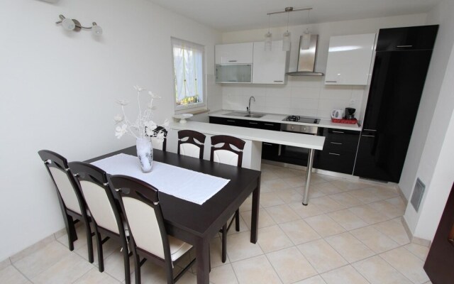 Dujmovic Superior Bungalow Wterrace Biba