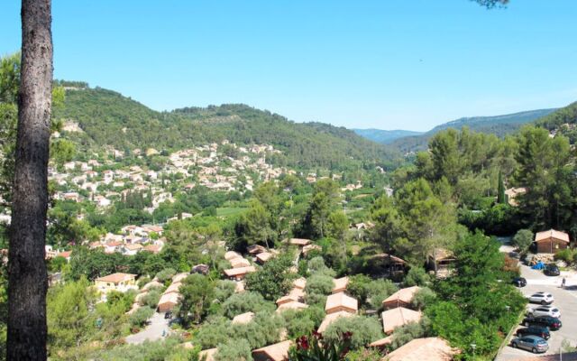 Les Cottages Varois (TOC111)