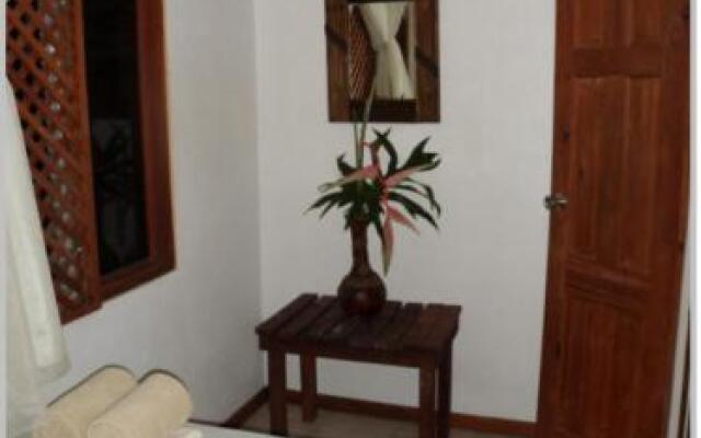 Taylor's Place Tortuguero Costa Rica