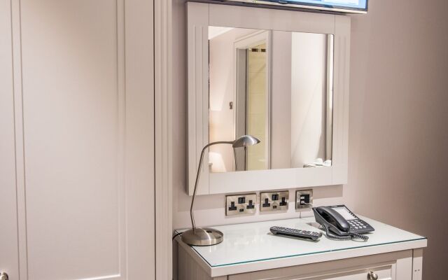 12th Lock Boutique Hotel