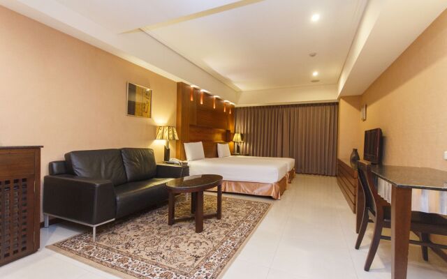 SLV Business Hotel