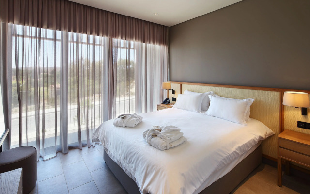 Minthis Resort