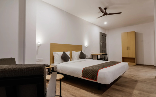 OYO Townhouse 155 Hotel Satya