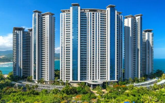 Sparkling Legend  Apartment