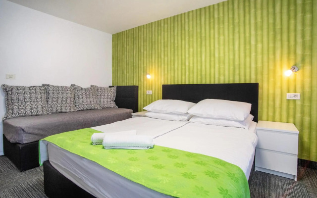 Hotel Bio