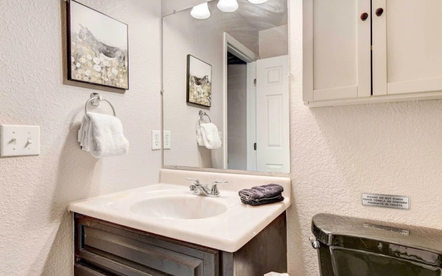 Denver Townhome in Highlands w/ Spacious Yard!