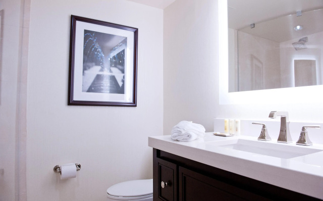 Crowne Plaza: Philadelphia - King of Prussia by IHG