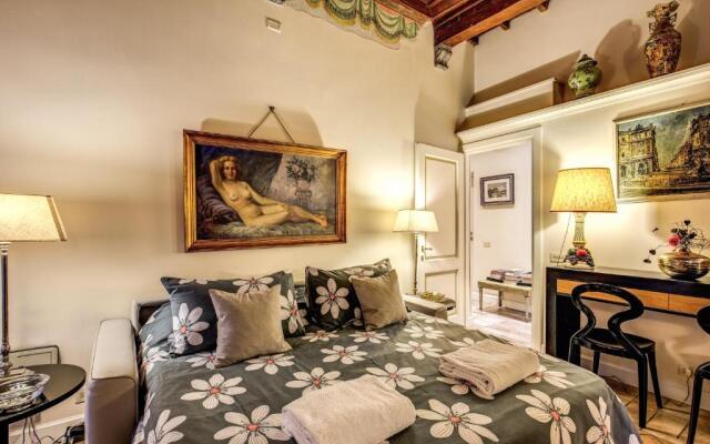 Sumptuous Residence by Piazza Navona