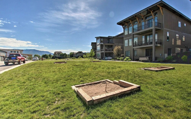 Mountain-view Townhome Near Powder Mountain!