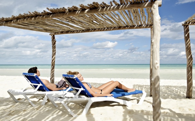 Memories Caribe Beach Resort - Adults Only  +16