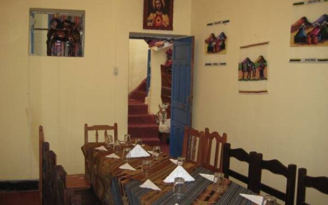 Casa Hospedaje La Sambleña