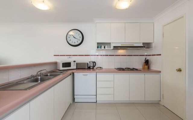 Cottesloe Cove Beach Apartment