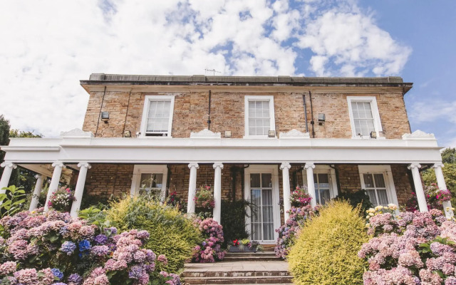Ringwood Hall Hotel & Spa