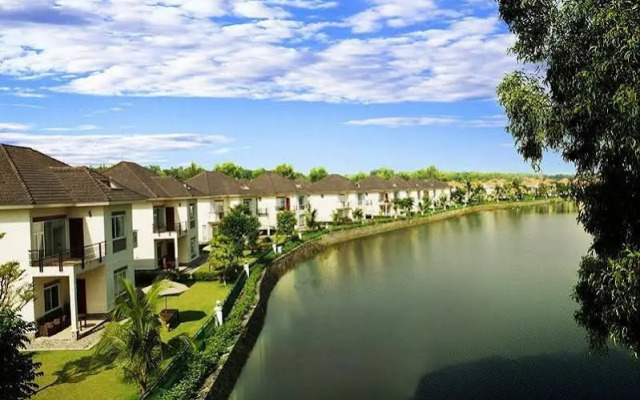 Lakeview Villas And Vietnam Golf Club - Ho Chi Minh City