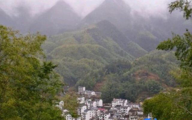 Xiuning Jiyuan Farm