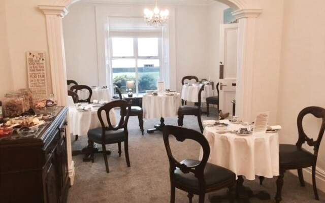 Tides Reach Guest House