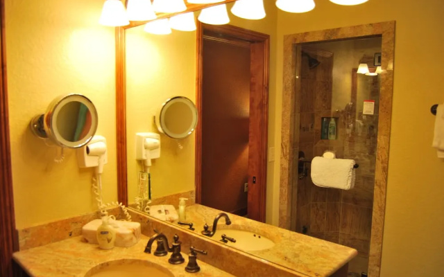 White Pines 1-BD at Westgate - Sun Peak