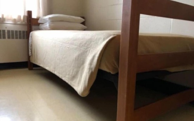 FX Hall Residences - Hostel