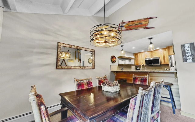 Peregrine Lodge-Remodeled Kitchen-Steps to Super Bee Lift - PG309 by RedAwning