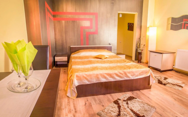 Hotel Eos