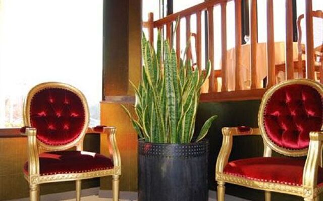 Hôtel du Château de la Tour