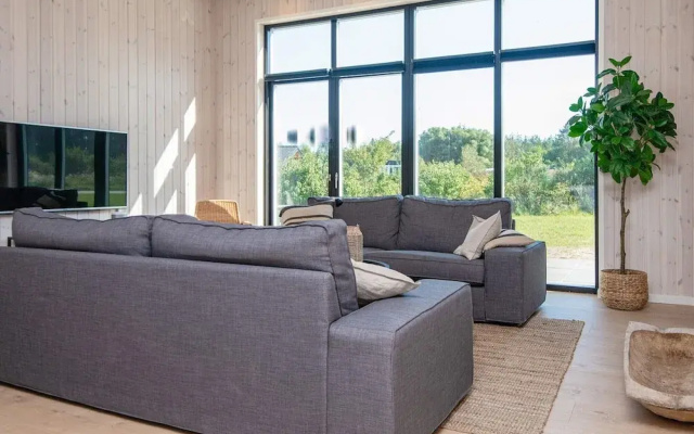 16 Person Holiday Home in Glesborg