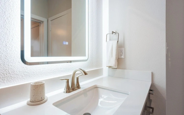 Landing Apartments Seguin