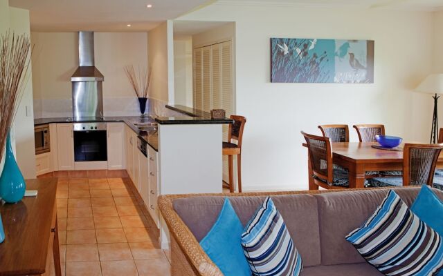 27 @ Cayman Villas