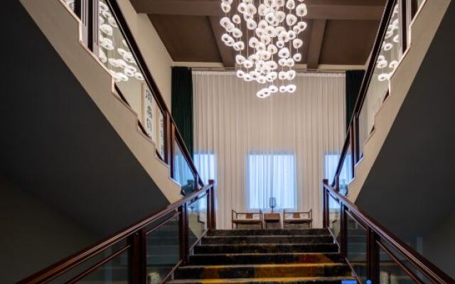 Sanya icare Aiqi Hotel (Dadonghai No.1 Harbour City)