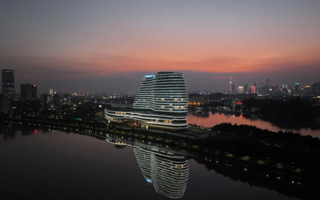 Vignette Collection Guangzhou Xanadu Hotel by IHG