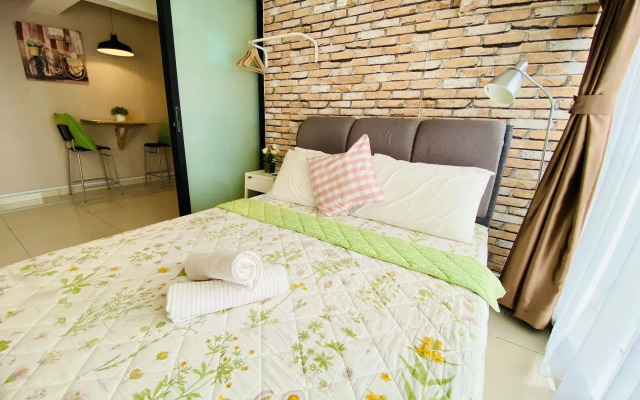 Chrisenbel Suites - Pinnacle PJ