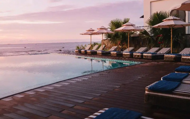 Edensee Kega Beach Resort