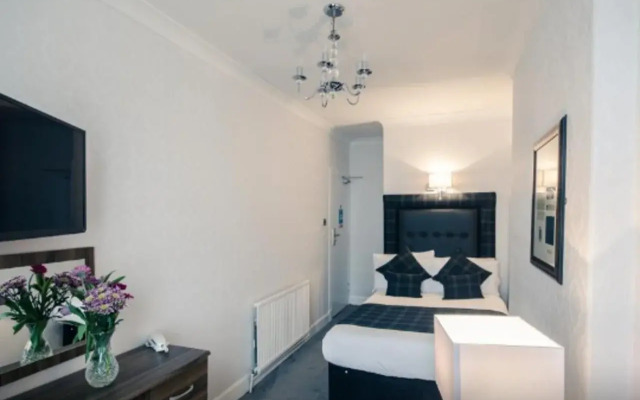 Argyll Hotel