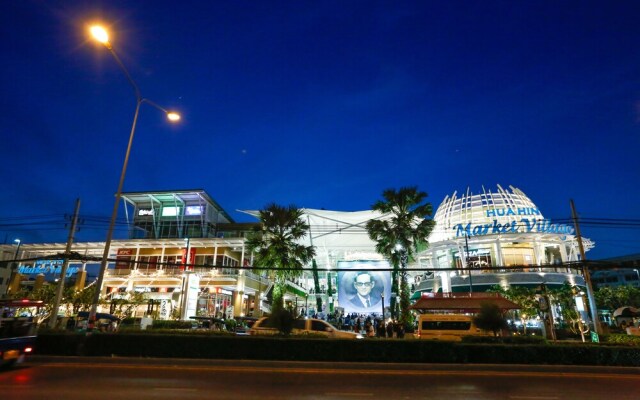 Hua Hin White Villa