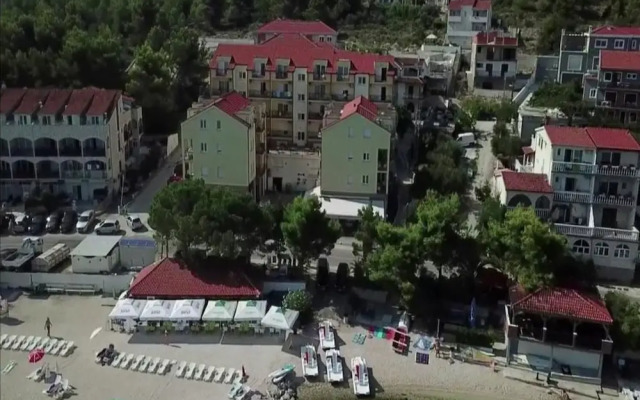 Boris - 30 m From Beach - A1