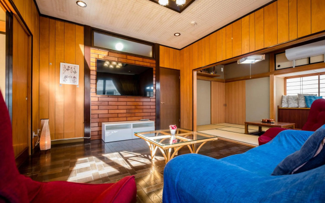 全国旅行支援対象施設Rental Villa Engawa House もみじ館 – Guest Rooms – Fujikawaguchiko