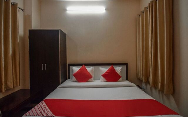 OYO 15555 Hotel Ganesham