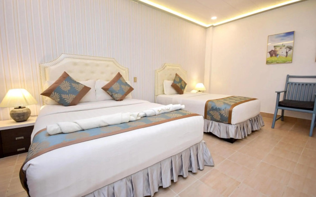 Royal Park Resort Boracay