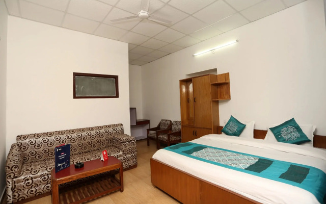 OYO 8714 Hotel Amar